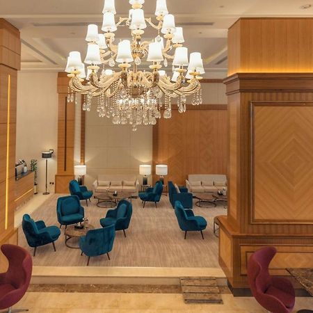 Radisson Blu Hotel, Бурайда Екстериор снимка